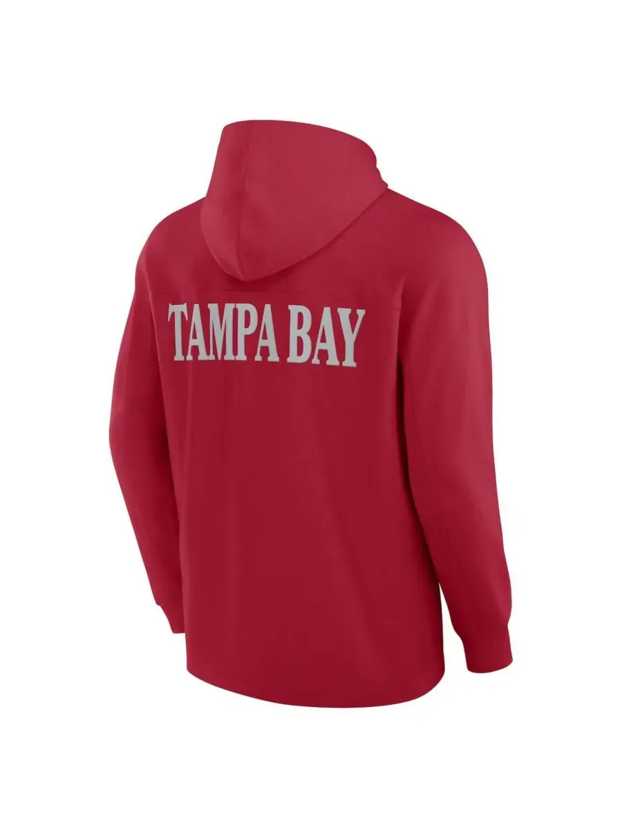 Футболка-худи с капюшоном, с длинным рукавом, с принтом Tampa Bay Buccaneers Fanatics — изображение 3 из 3, красный