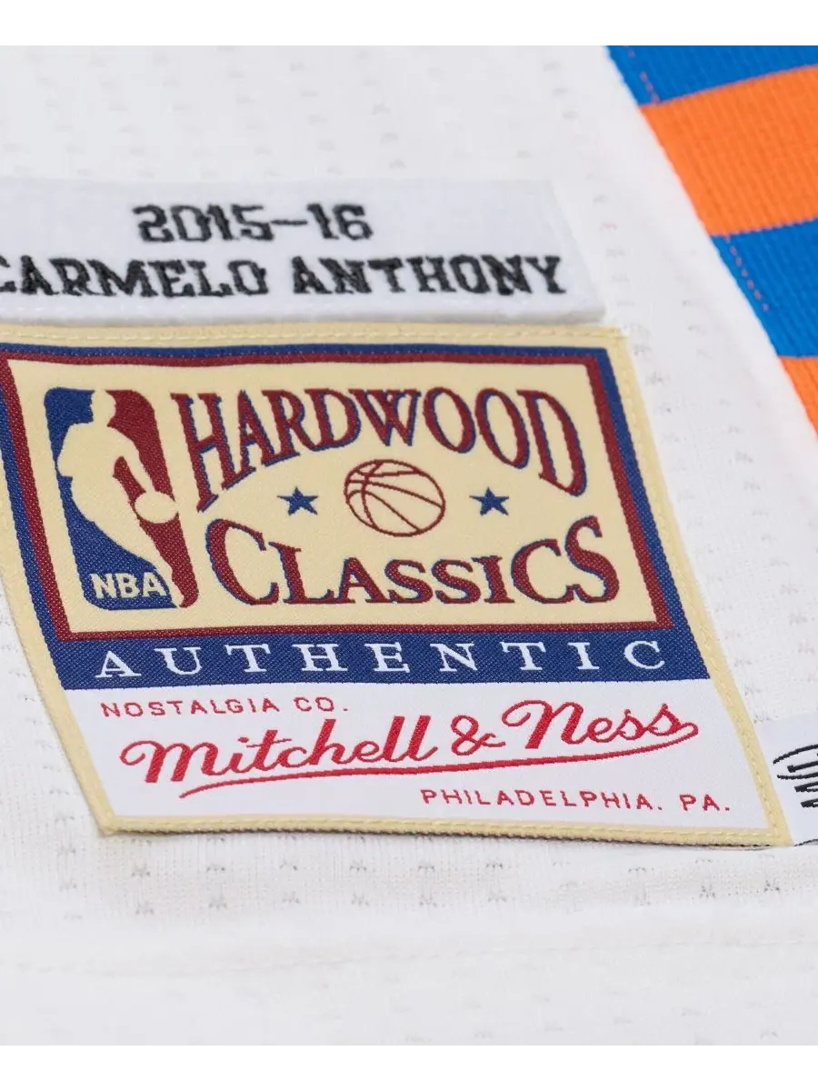 Мужская баскетбольная джерси Carmelo Anthony New York Knicks 2015-16 Hardwood Classics Authentic — изображение 4 из 5, белый