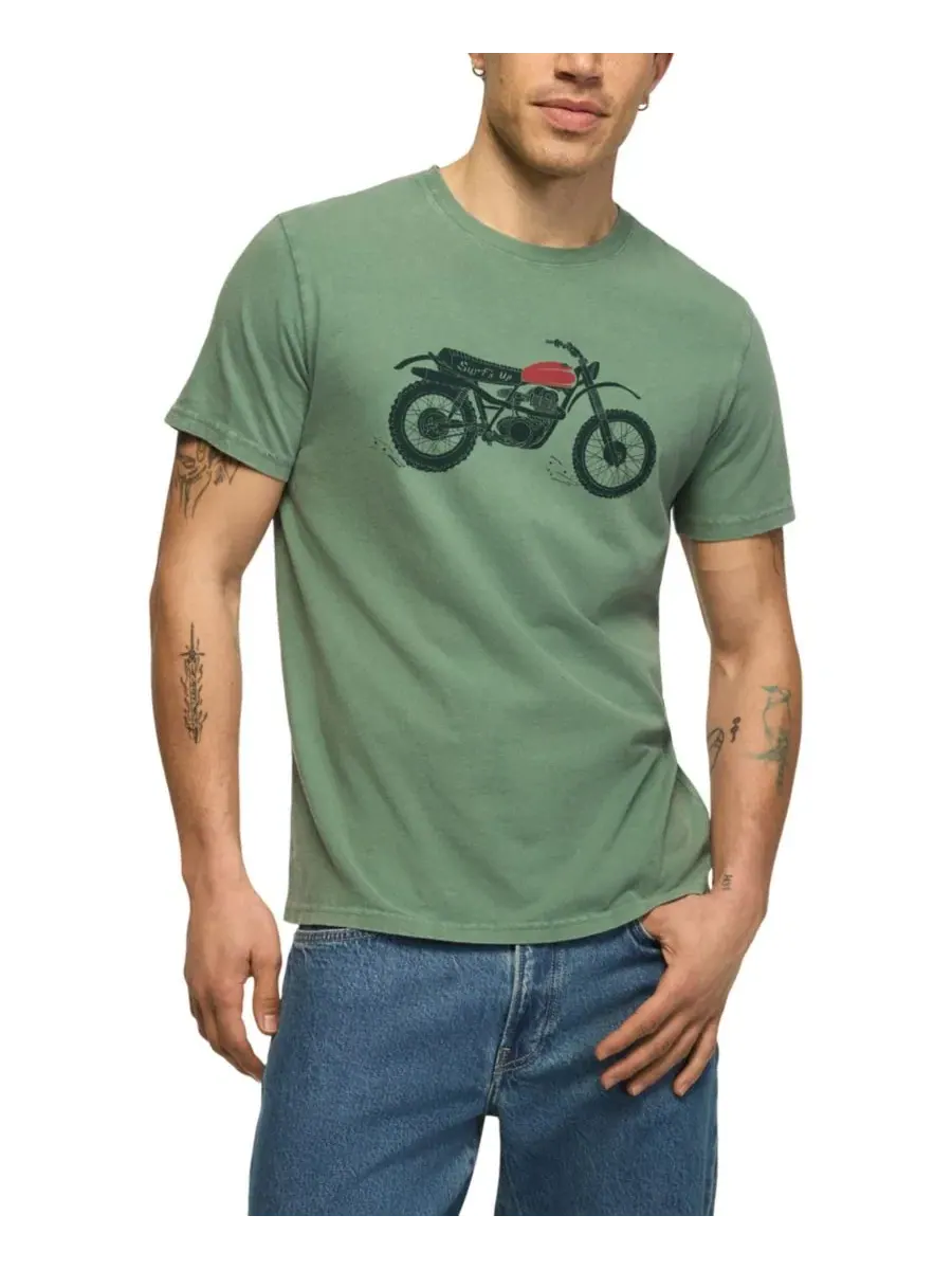 Футболка классического кроя с принтом Surfs Up Dirtbike Lucky Brand, Frosty Spruce