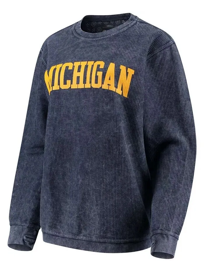 Женский темно-синий пуловер с вышивкой Michigan Wolverines Comfy Cord в винтажном стиле, базовый — изображение 3 из 4