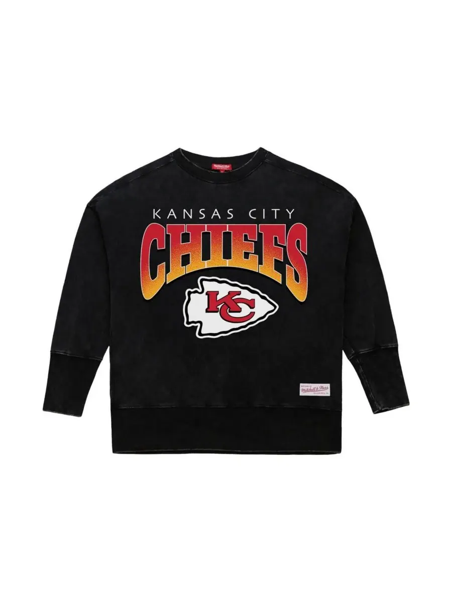Mitchell & Ness Женская черная толстовка с круглым вырезом Kansas City Chiefs Delineate Mineral Wash — изображение 2 из 3