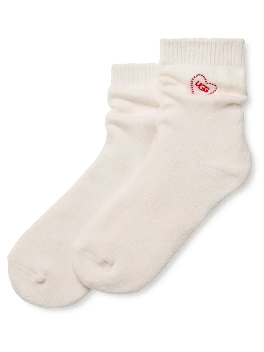 Женские носки UGG из ребристой вязки с вышитыми сердечками UGG, W Rib Knit Slouchy Quart — изображение 2 из 5