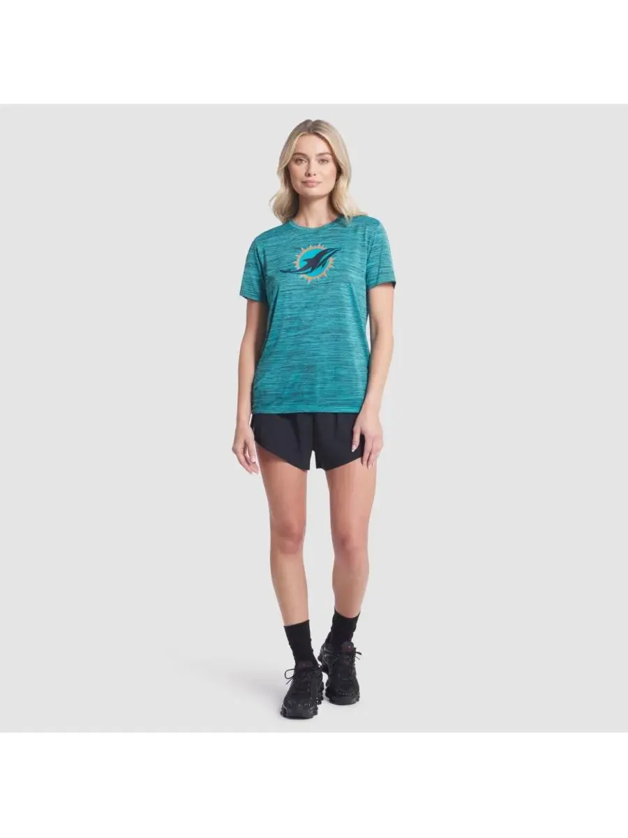 Nike Женская футболка Turbo Green Miami Dolphins 2025 Rivalries Collection Sideline Velocity Dri-FIT — изображение 2 из 5