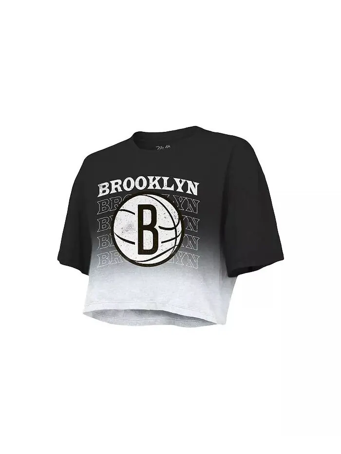 Женская футболка с принтом «Темы» в черно-белом цвете Brooklyn Nets Repeat Dip-Dye Cropped Majestic — изображение 3 из 3