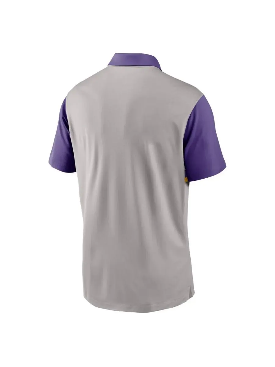 Nike Мужская серо-фиолетовая поло-рубашка LSU Tigers Vapor Performance — изображение 3 из 3, серый фиолетовый