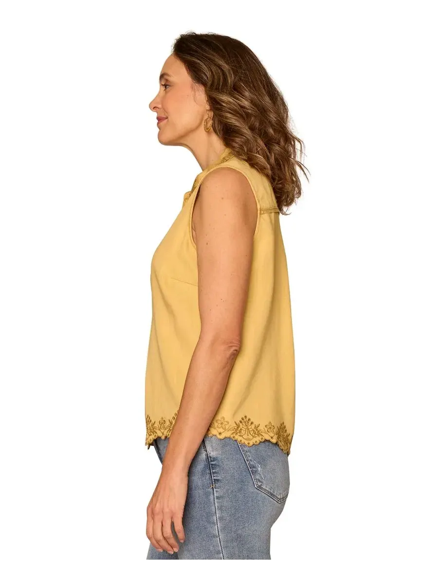 Топ без рукавов с воротником и полузастежкой Petite Collared Sleeveless Half Placket Top Democracy — изображение 2 из 3