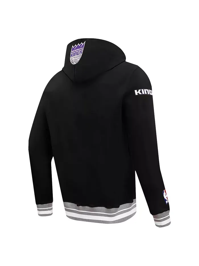 Мужская черная толстовка с капюшоном Sacramento Kings Script Tail Pullover Pro Standard — изображение 4 из 4