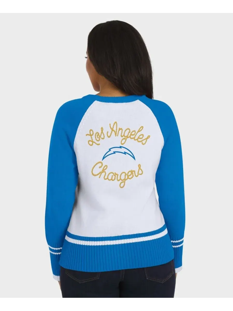 Свитшот женский с реглан-рукавами с принтом Los Angeles Chargers WEAR by Erin Andrews — изображение 4 из 4, белый
