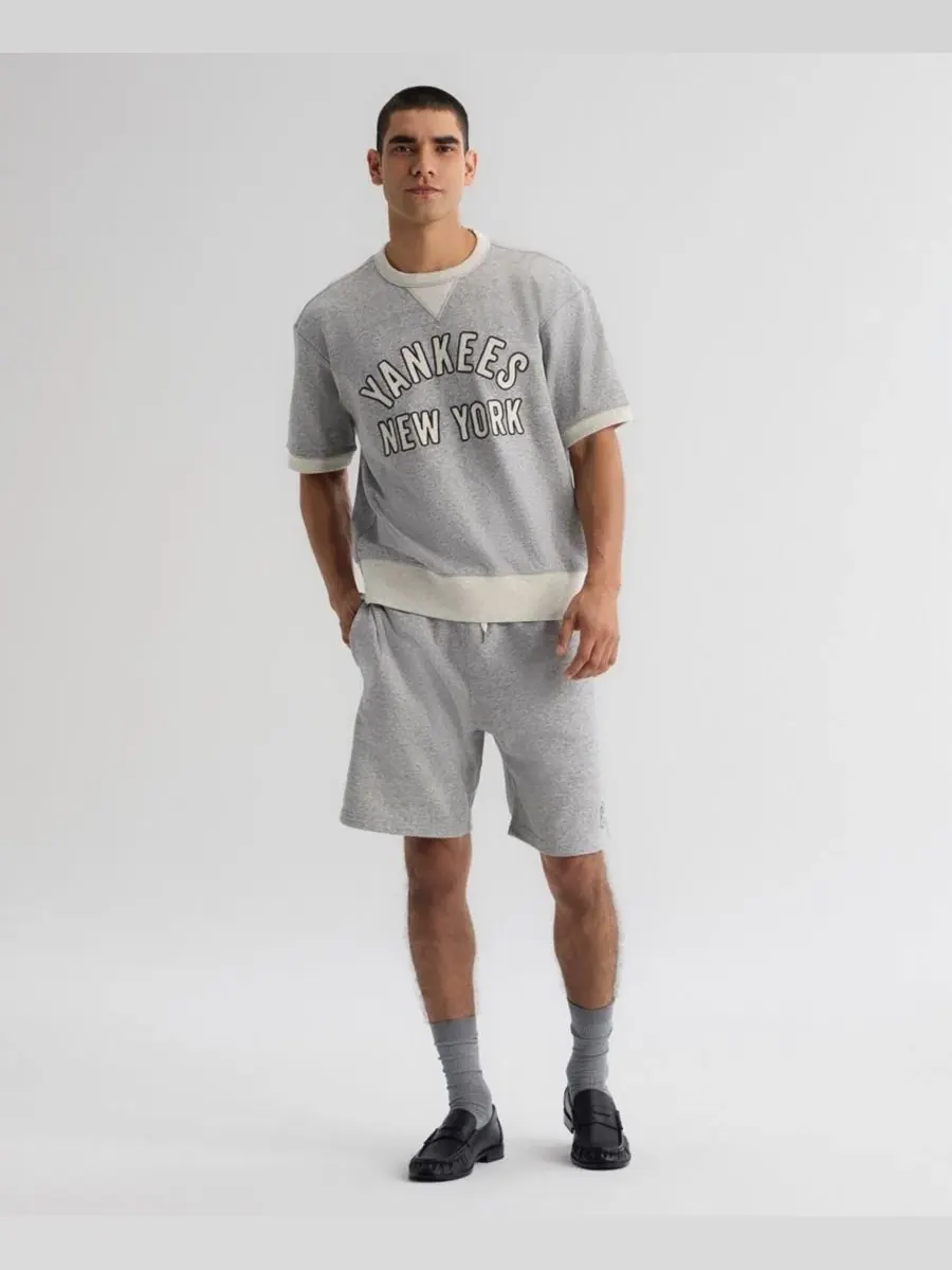 Свитшот с коротким рукавом New York Yankees Iconic Terry Fanatics — изображение 3 из 5, серый
