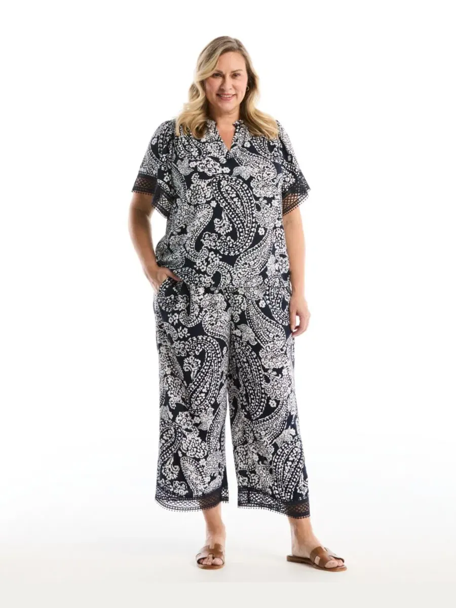 Брюки женские Plus Size с принтом пейсли и кружевной отделкой Rafaella, Peacoat — изображение 3 из 5