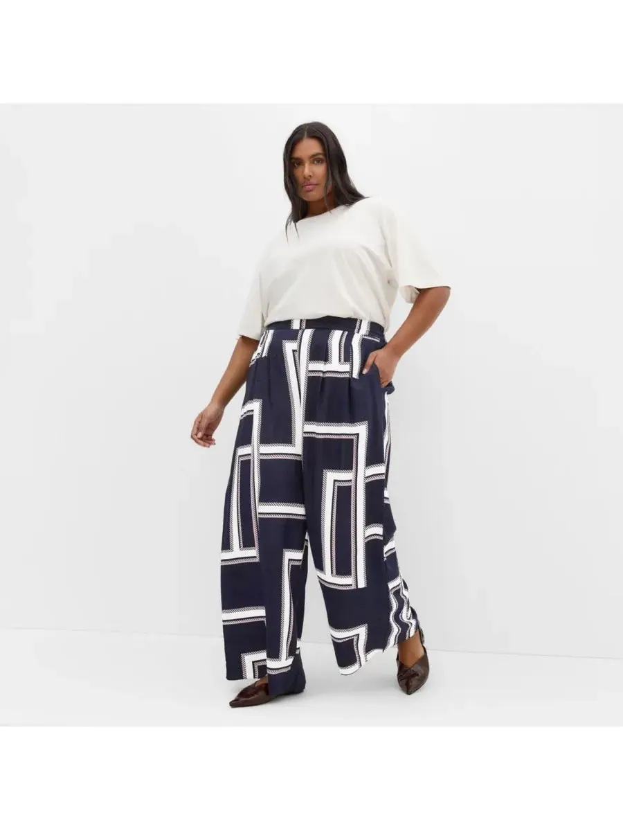 Женские брюки с широкими штанинами и принтом Hallie CITY CHIC, Sleek Stripes — изображение 3 из 5