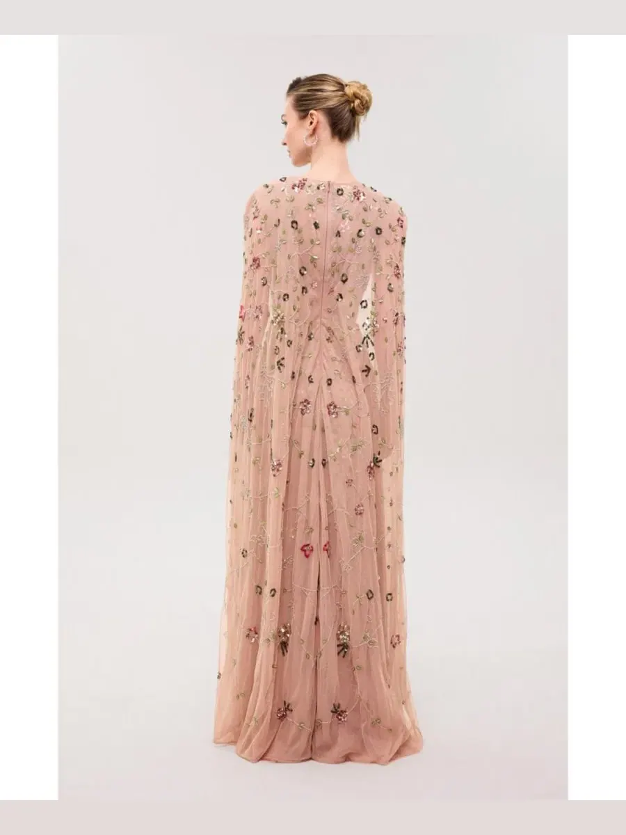 Платье макси с блестками и пайетками Cape Sleeves Embellished BEAUUT, Richmond — изображение 4 из 4