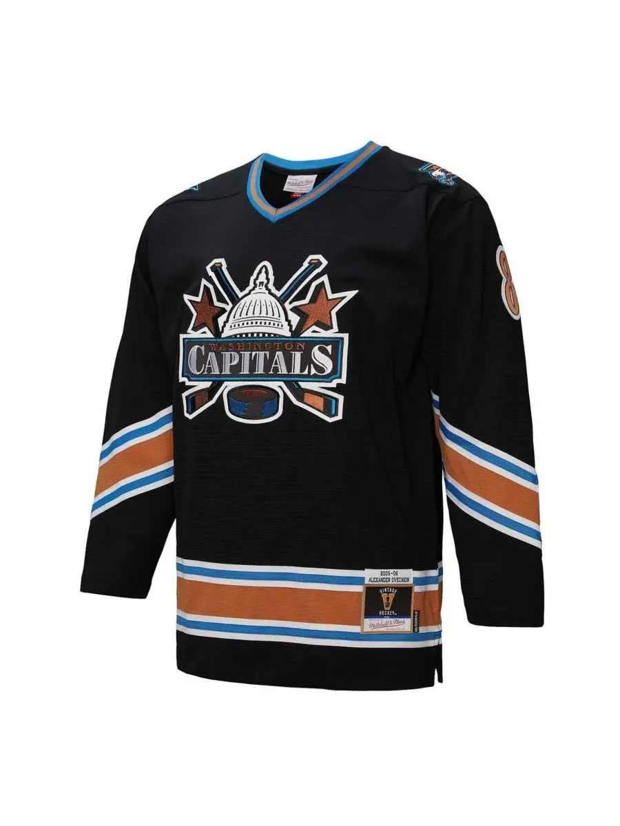 Mitchell & Ness Мужская черная футболка Александра Овечкина "Вашингтон Кэпиталз" сезона 2005/06 — изображение 5 из 5, черный