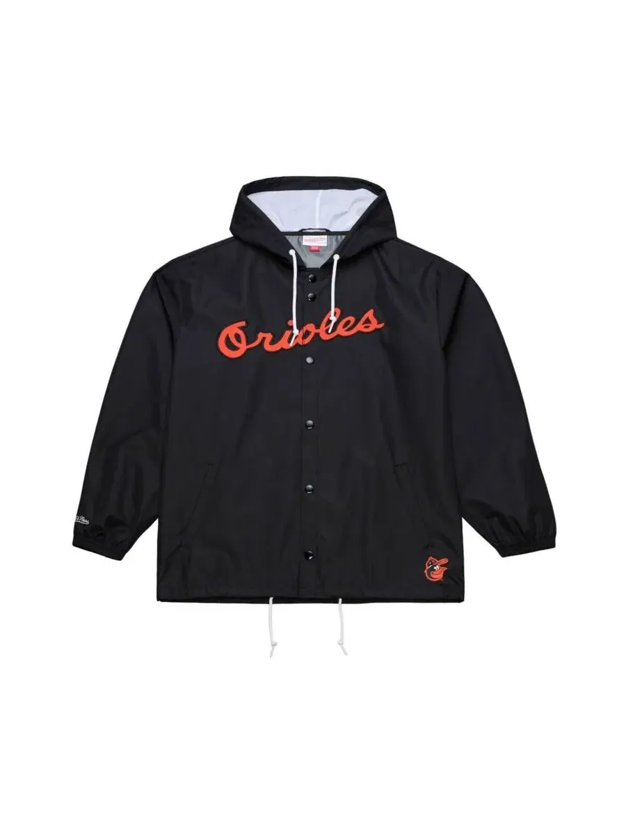 Мужская черная тренерская куртка Baltimore Orioles с капюшоном на кнопках Mitchell & Ness — изображение 1 из 4, черный
