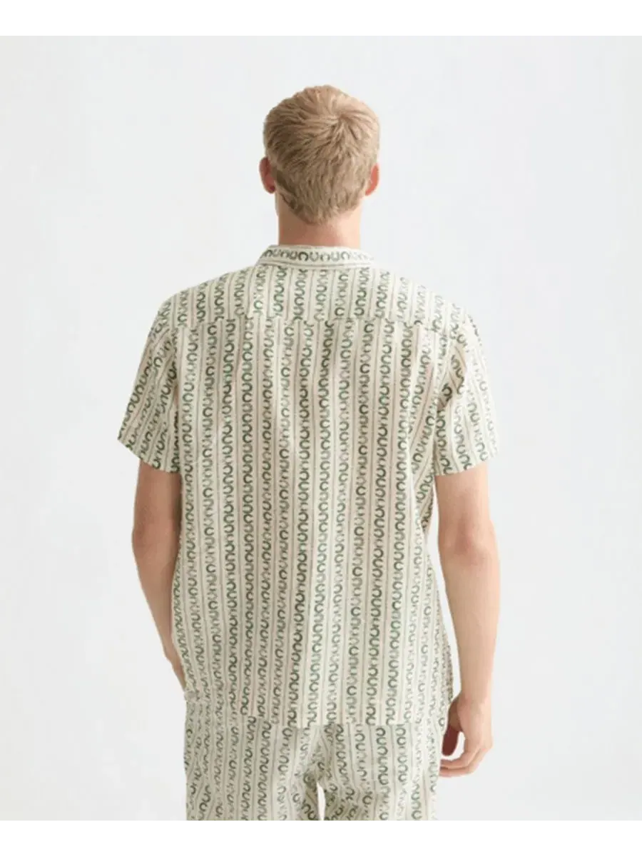 Мужская рубашка с коротким рукавом из льна с принтом SCOTCH & SODA, Horseshoe Stripe Eggnog — изображение 4 из 8