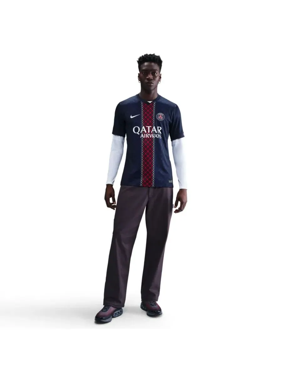 Футболка Nike Paris Saint-Germain 2025/26 Home Replica — изображение 2 из 4, темно-синий