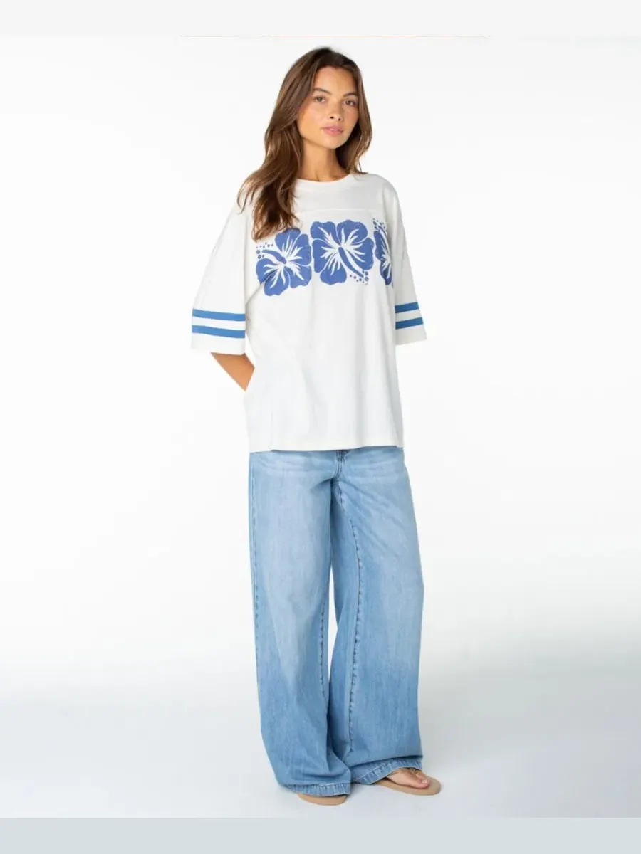 Футболка оверсайз с принтом Game Day Oversized Roxy, Cloud Dancer Flower Block — изображение 2 из 4
