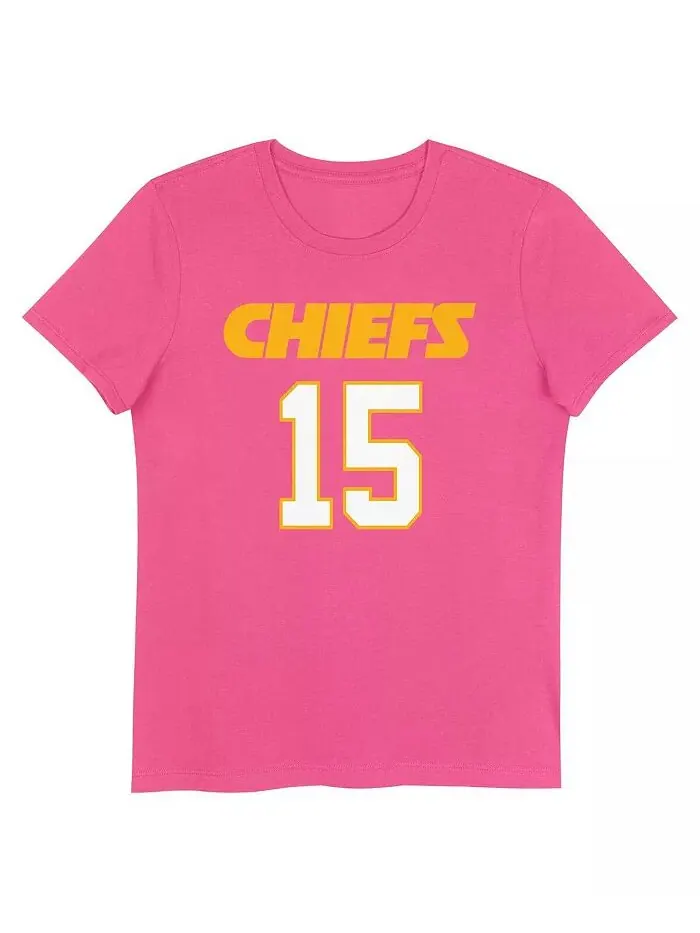 Футболка с именем игрока и номером «Big Girls» Патрика Махоумса из «Kansas City Chiefs» в розовом — изображение 3 из 3