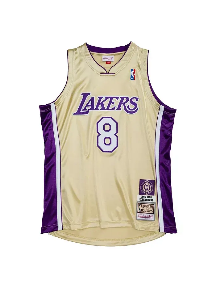 Мужская аутентичная майка Kobe Bryant Gold Los Angeles Lakers Hall of Fame Class of 2020 8 Mitchell — изображение 1 из 3