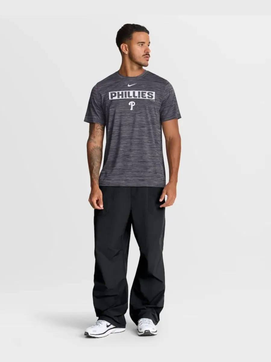 Мужская черная футболка Philadelphia Phillies Velocity Dri-FIT Nike — изображение 3 из 5, черный