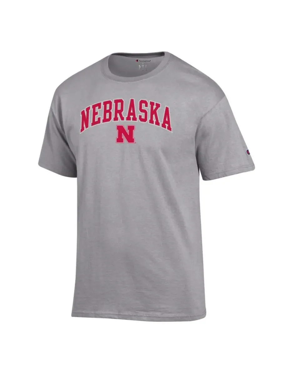 Champion Мужская футболка серого меланжевого цвета с логотипом Nebraska Huskers в виде арки — изображение 2 из 3, серый