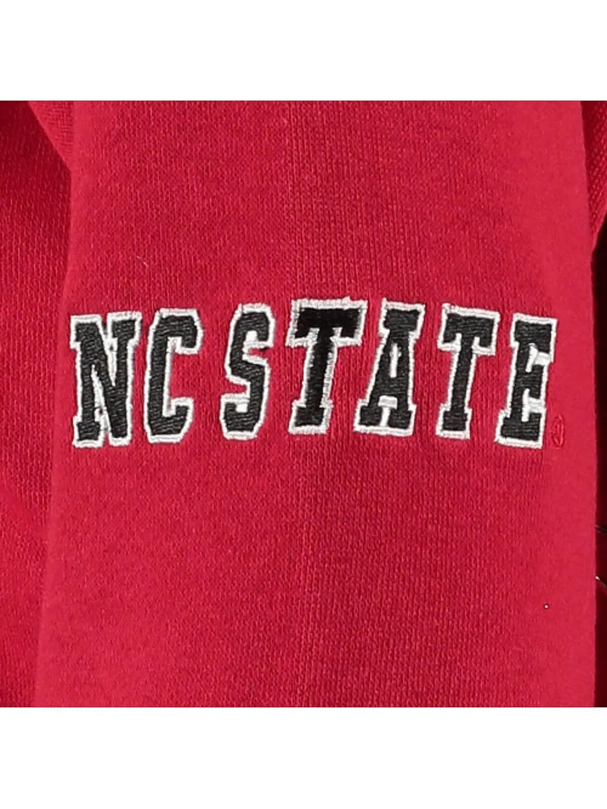 Женский красный пуловер с капюшоном и большим логотипом NC State Wolfpack Stadium Athletic — изображение 3 из 3
