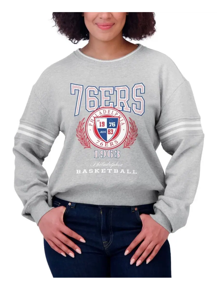 Женский свитшот из французского футера с принтом Philadelphia 76ers WEAR by Erin Andrews — изображение 4 из 4, серый