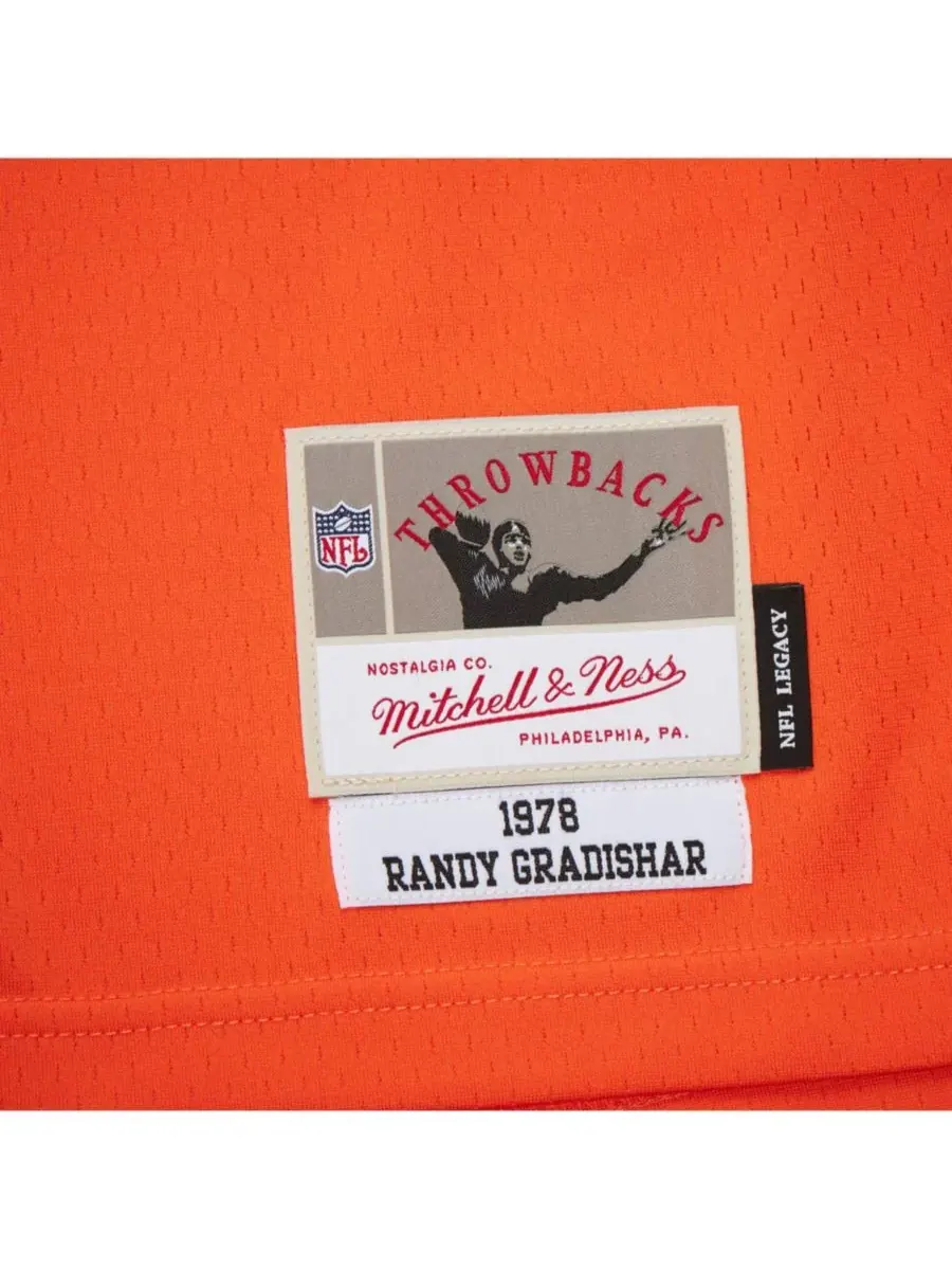 Mitchell & Ness Мужская оранжевая реплика футболки Рэнди Градишара из команды Denver Broncos — изображение 5 из 5, оранжевый