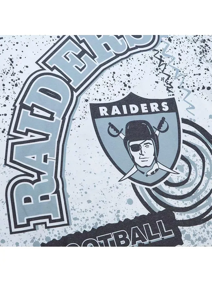Мужская белая футболка Las Vegas Raiders Team Burst с сублимационным принтом Mitchell & Ness — изображение 4 из 4