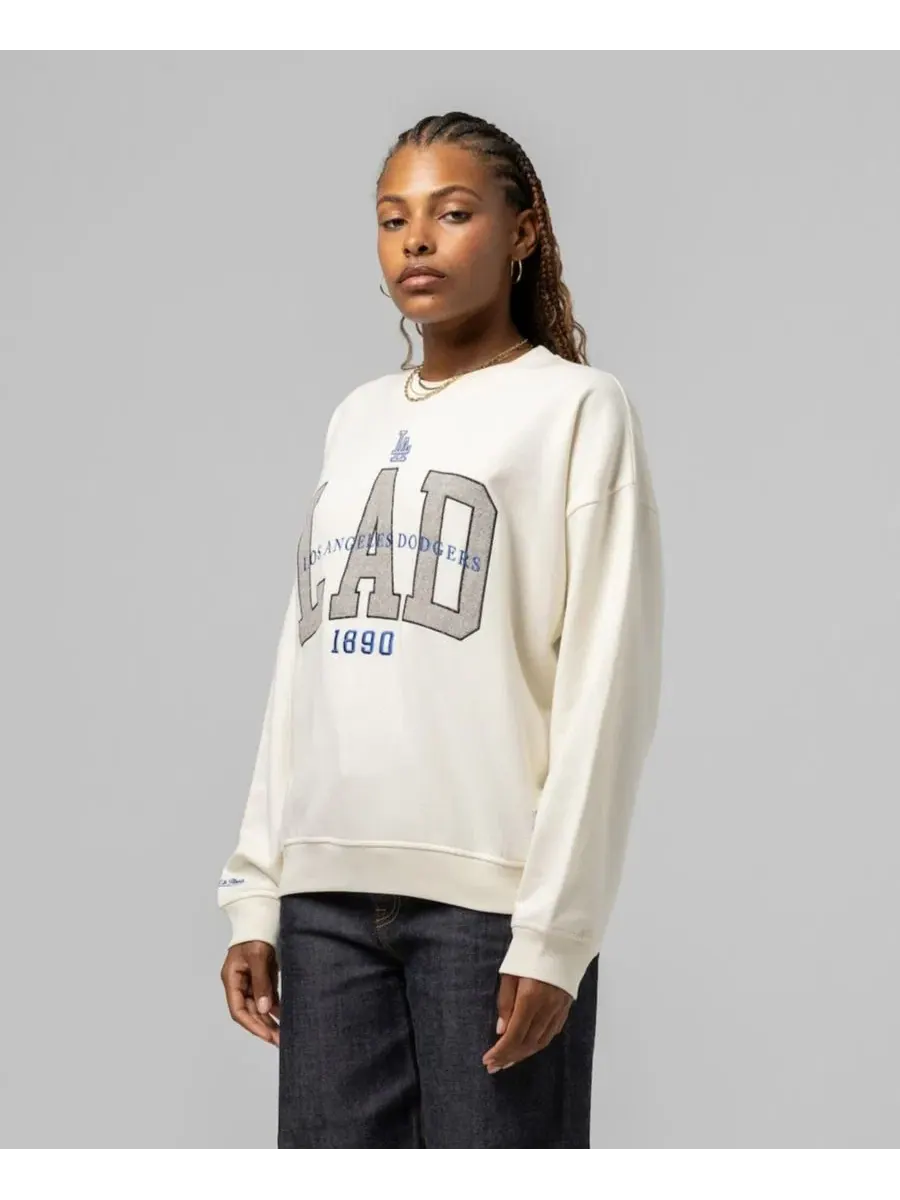 Женский свитшот с вышивкой, модель Premium Crewneck Mitchell & Ness — изображение 1 из 5, бежевый