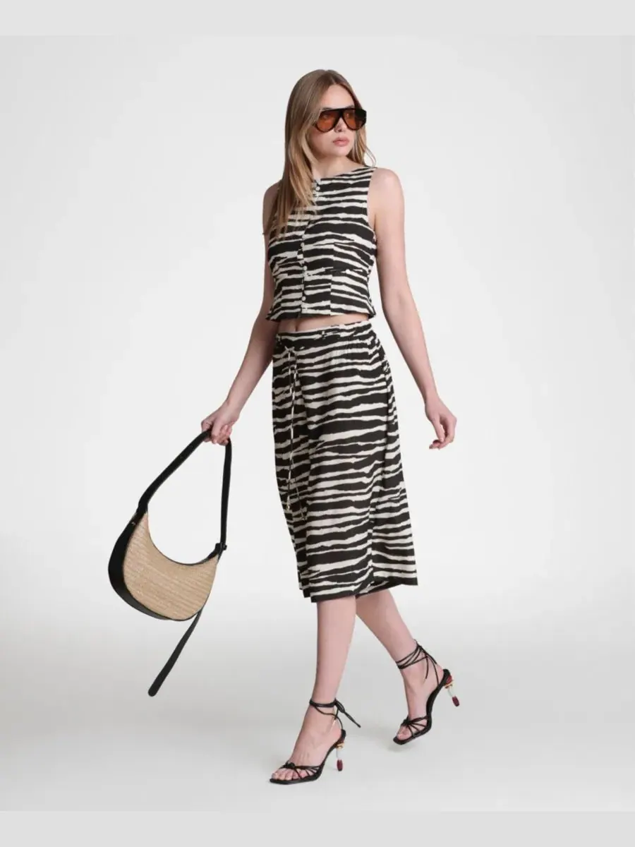 Топ без рукавов с лодочным вырезом и пуговицами Avec Les Filles, Zebra Print — изображение 3 из 7