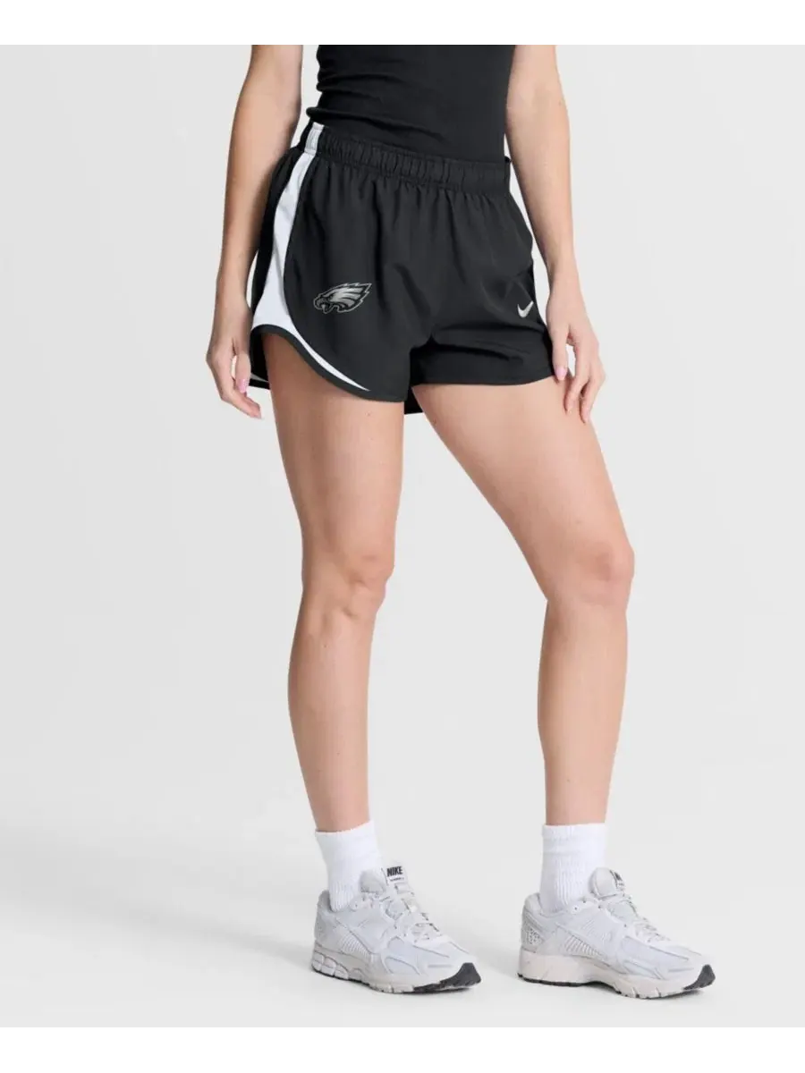 Шорты женские Nike Tempo Mid-Rise, 3.25" Inseam — изображение 1 из 4, черный белый
