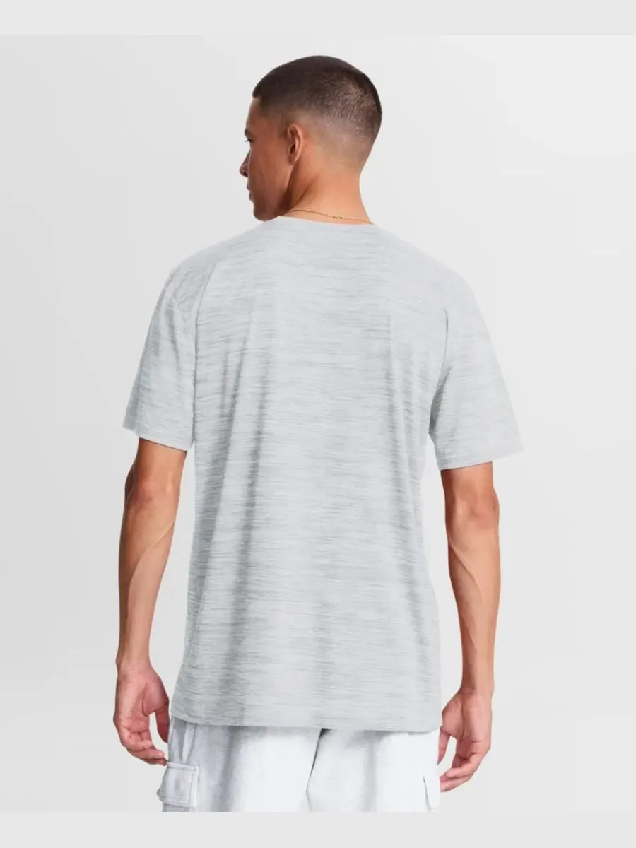 Футболка с коротким рукавом и кросс-дайвинг принтом, New York Yankees Authentic Collection Velocity — изображение 4 из 5