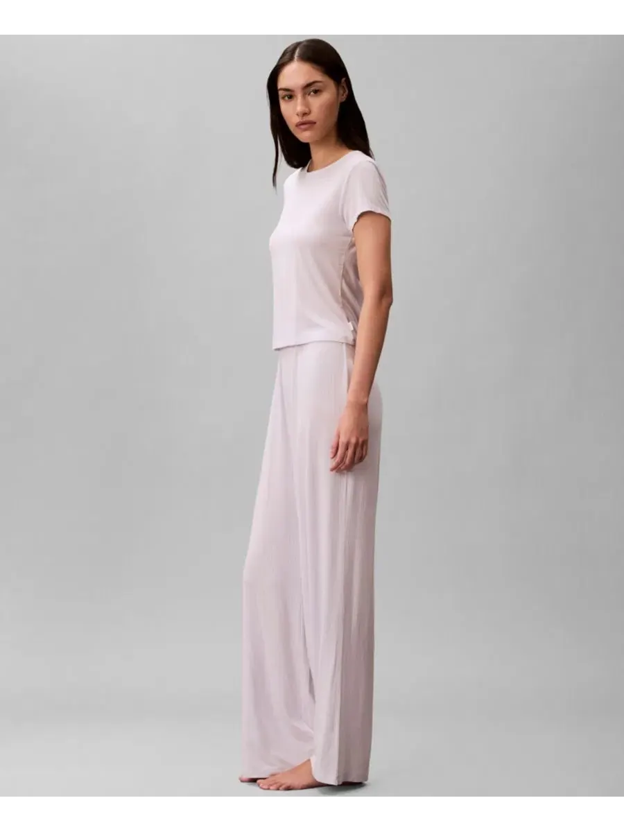 Женская детская футболка с круглым вырезом QS7618 Calvin Klein, Frosty Lilac — изображение 2 из 7