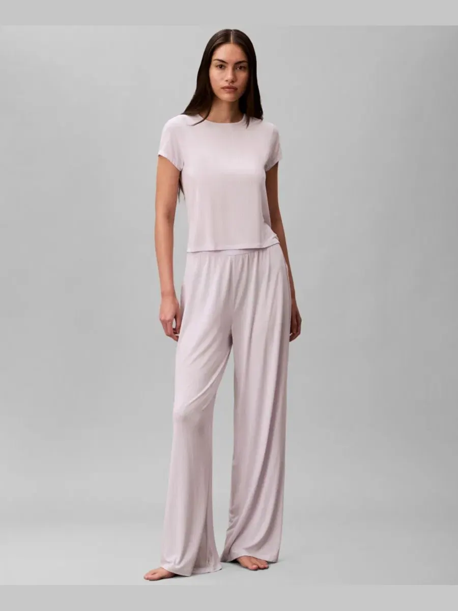 Женская детская футболка с круглым вырезом QS7618 Calvin Klein, Frosty Lilac — изображение 4 из 7