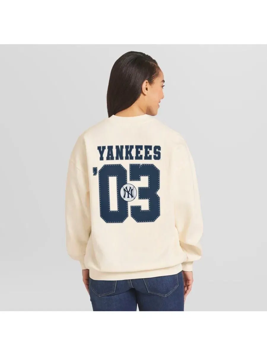 Женская кремовая толстовка с круглым вырезом и символикой команды New York Yankees Wear By Erin — изображение 2 из 6, бежевый