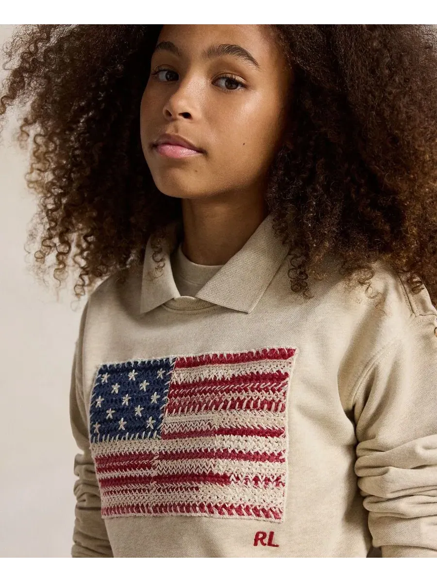 Свитшот с длинным рукавом и воротником-поло с аппликацией флага Flag Terry Long-Sleeve Collared — изображение 2 из 5