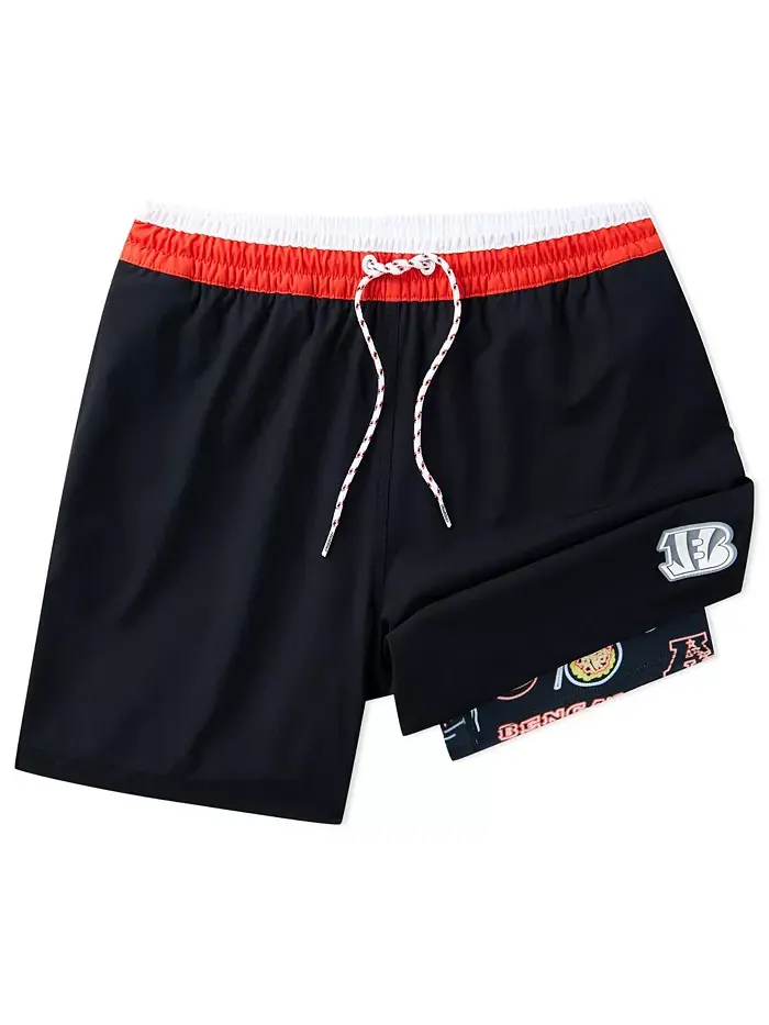 Мужские классические плавки Cincinnati Bengals с подкладкой, 5.5", черные Chubbies — изображение 1 из 2