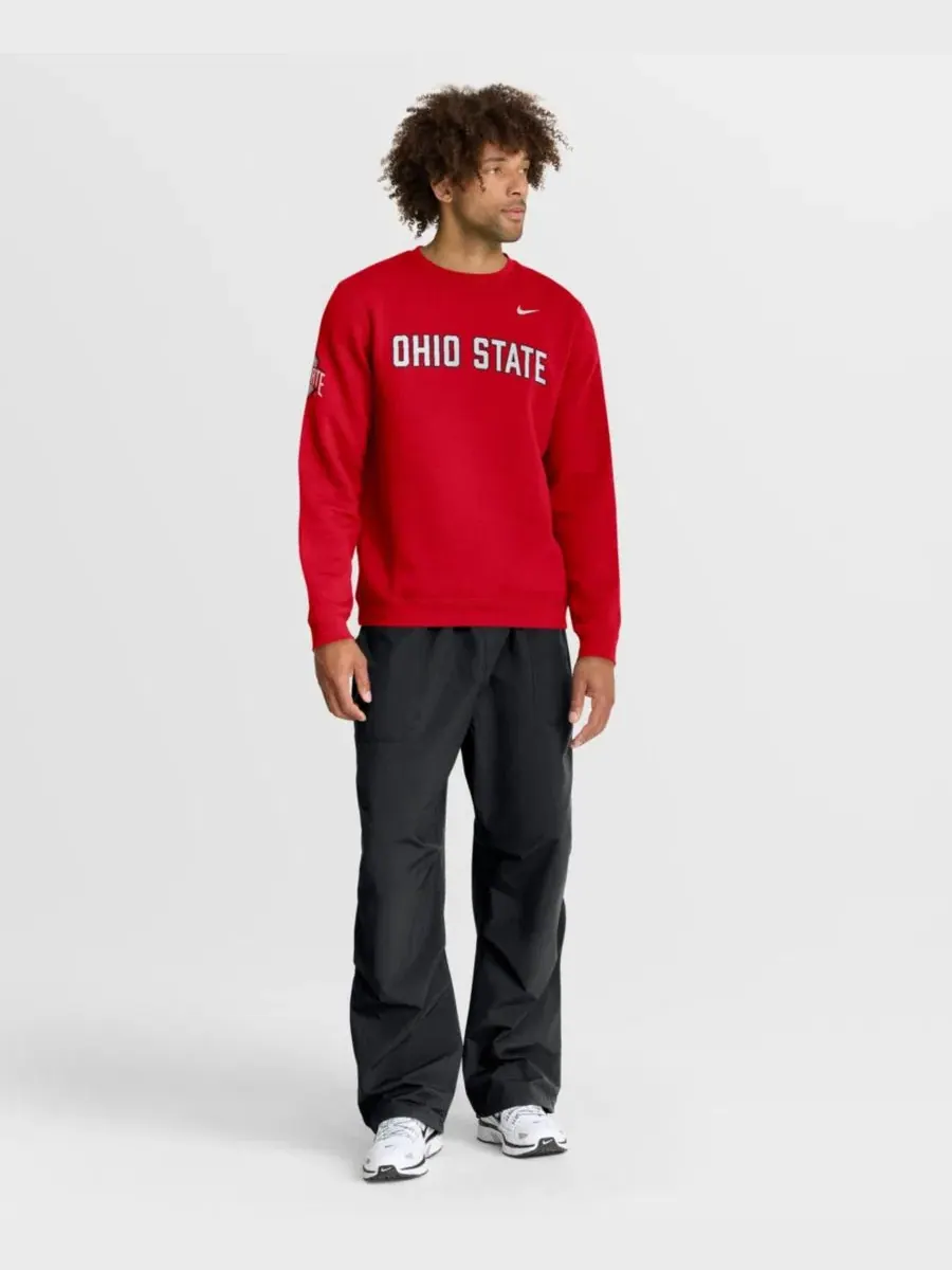 Свитшот с длинным рукавом Ohio State Buckeyes 2026 Sideline Club Nike — изображение 4 из 5, алый