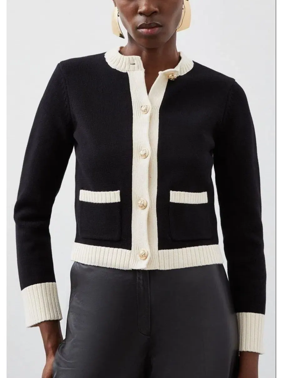 Женский укороченный вязаный кардиган свободного кроя из хлопка Karen Millen, Mono — изображение 6 из 8