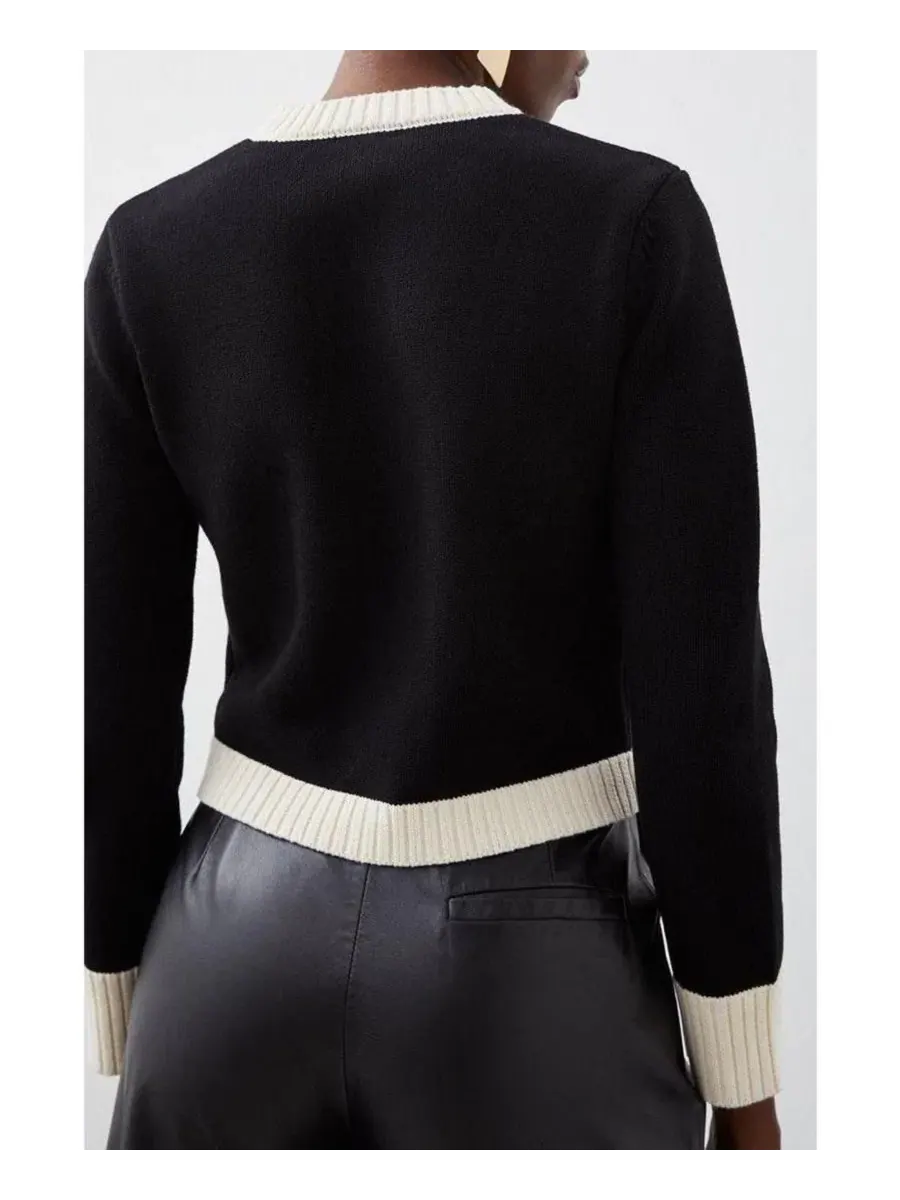 Женский укороченный вязаный кардиган свободного кроя из хлопка Karen Millen, Mono — изображение 7 из 8
