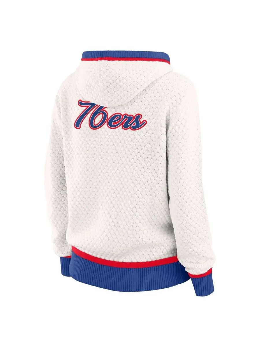 Худи с капюшоном и принтом Philadelphia 76ers, модель Hoodie Sweater WEAR by Erin Andrews — изображение 3 из 5, бежевый