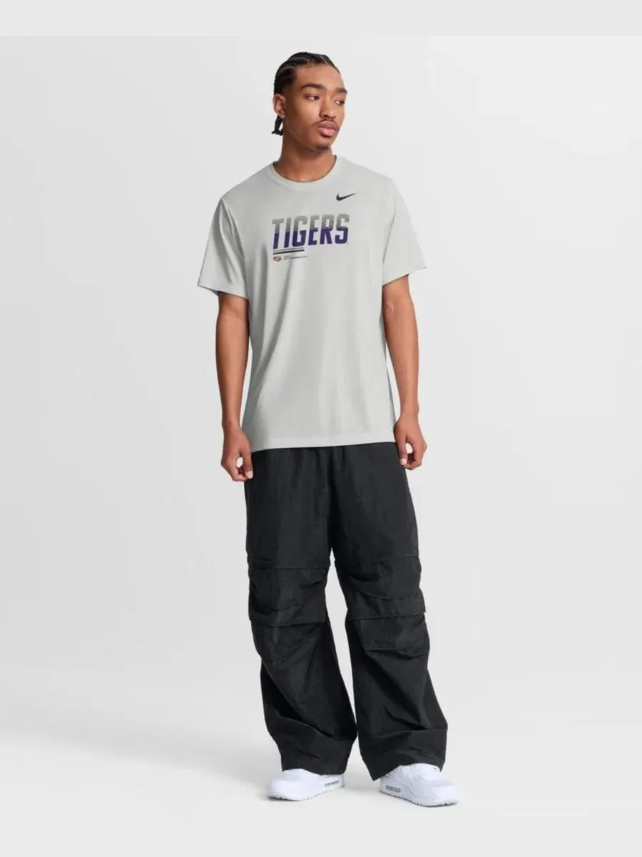 Футболка Nike Dri-FIT с принтом Sideline Legend, LSU Tigers — изображение 3 из 5, серый