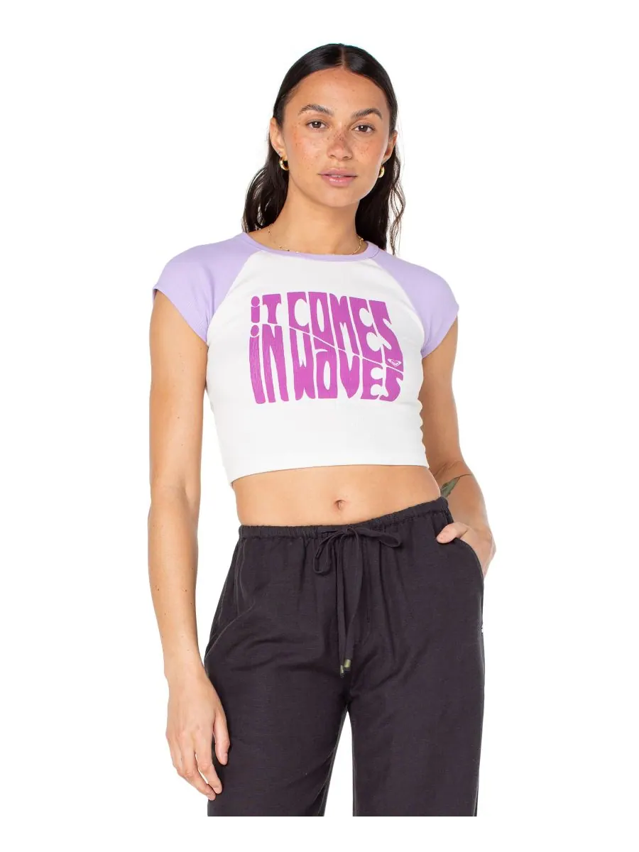 Детская футболка "Comes In Waves" Roxy, Lilac Breeze Comes In Waves — изображение 1 из 4