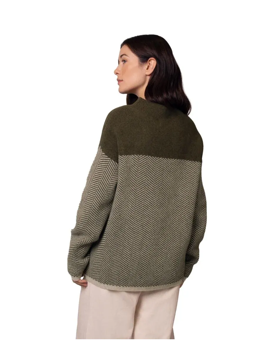Женский войлочный джемпер с воротником-стойкой Celtic & Co., Moss Chevron — изображение 5 из 6