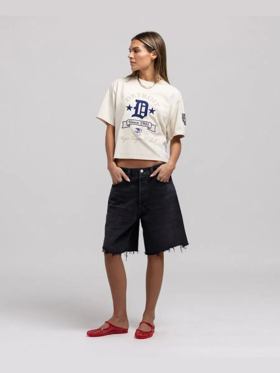 Женская футболка с кроп-кроем и принтом Cooperstown Yacht Rock Boxy Cropped T-Shirt Mitchell & Ness — изображение 1 из 3