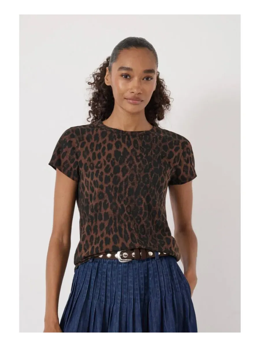 Футболка женская с принтом леопарда Hush, Soft Leopard — изображение 1 из 4