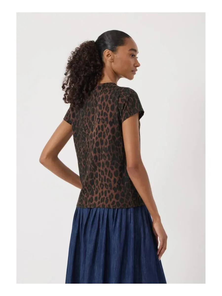 Футболка женская с принтом леопарда Hush, Soft Leopard — изображение 2 из 4