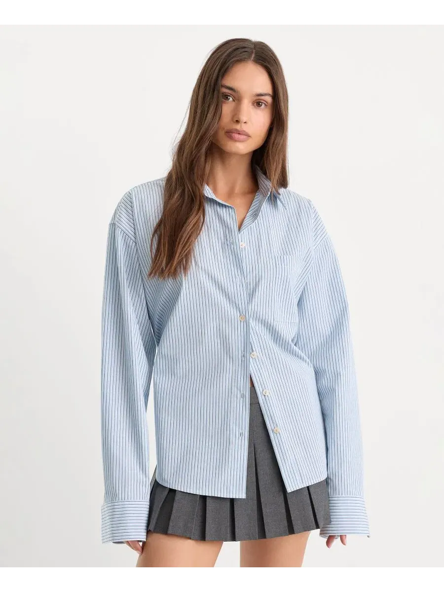 Рубашка оверсайз из поплина с длинным рукавом Good American, Summer Sky Stripe — изображение 1 из 4