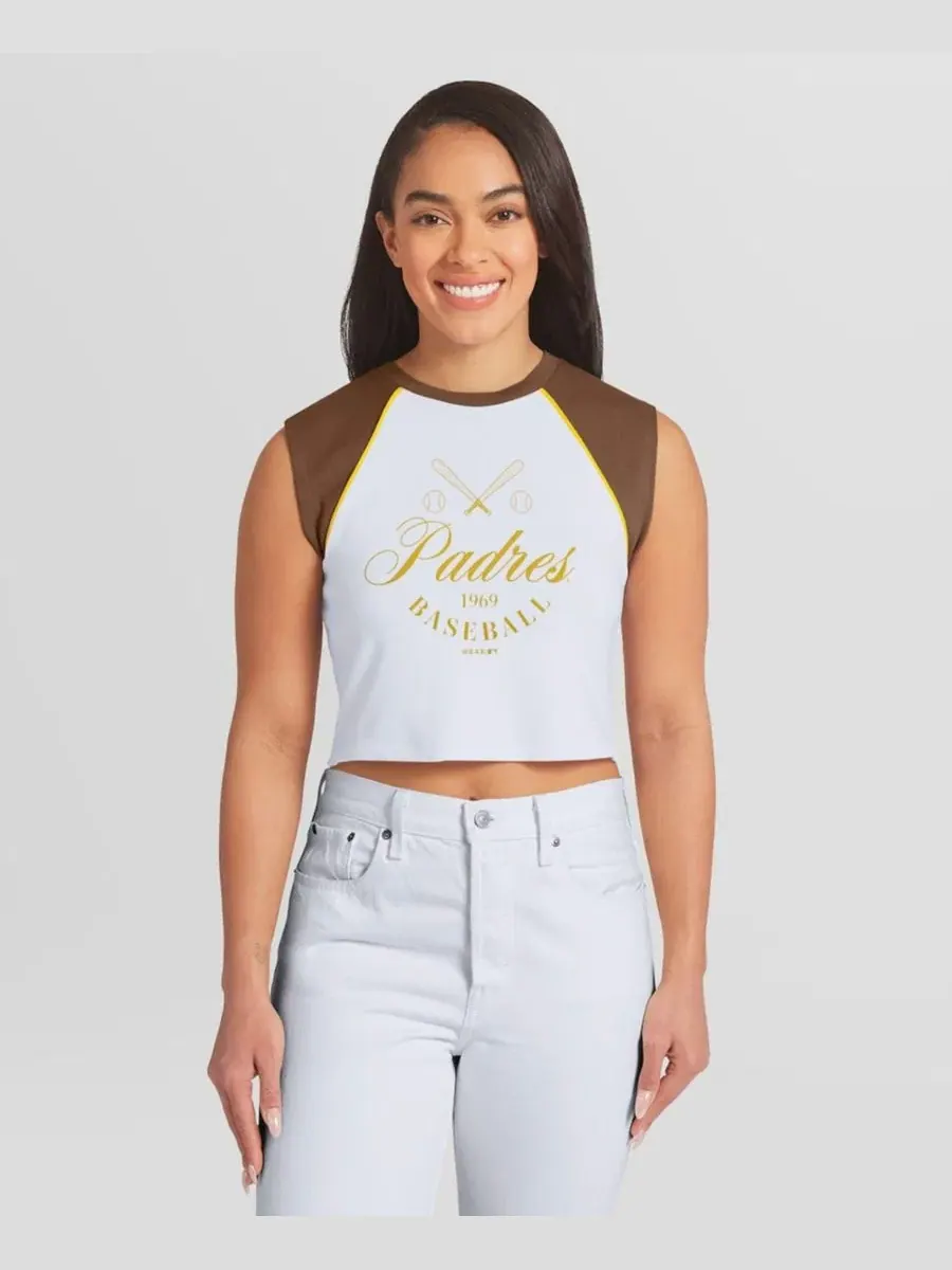 Женский топ-безрукавка с кроп-кроем и принтом San Diego Padres Cooperstown WEAR by Erin Andrews — изображение 1 из 2, белый
